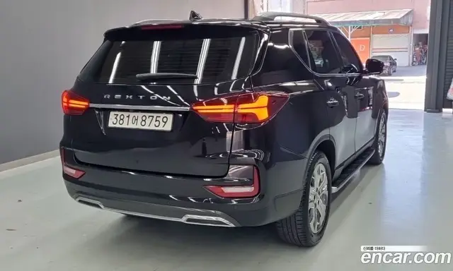 SsangYong Rexton 2021 2.2 автомат (гидро), миниатюра 2 SsangYong Rexton 2021 2.2 автомат (гидро), миниатюра 2
