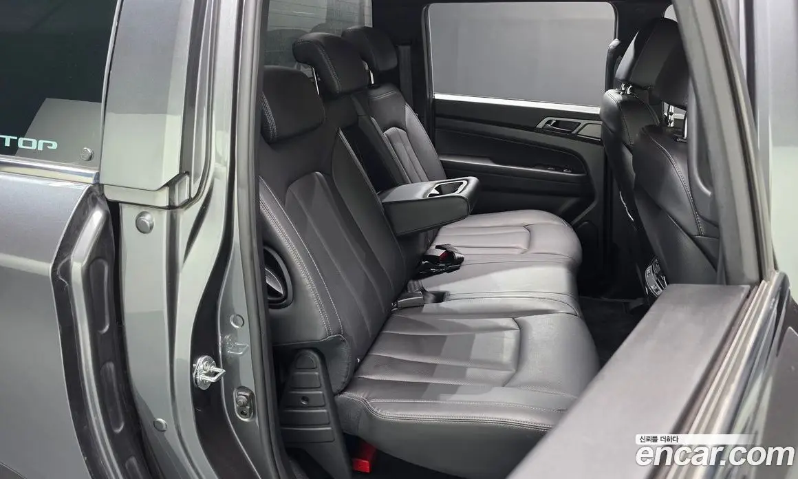 SsangYong Rexton 2023 2.2 автомат (гидро), фото 17