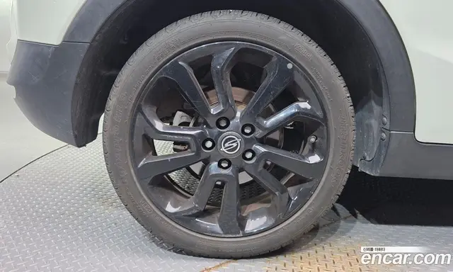 SsangYong TIBOLI 2015 1.6 автомат (гидро), миниатюра 5