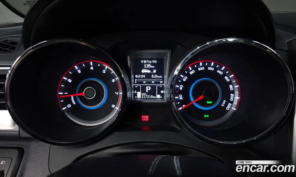 SsangYong TIBOLI 2015 1.6 автомат (гидро), фото 8