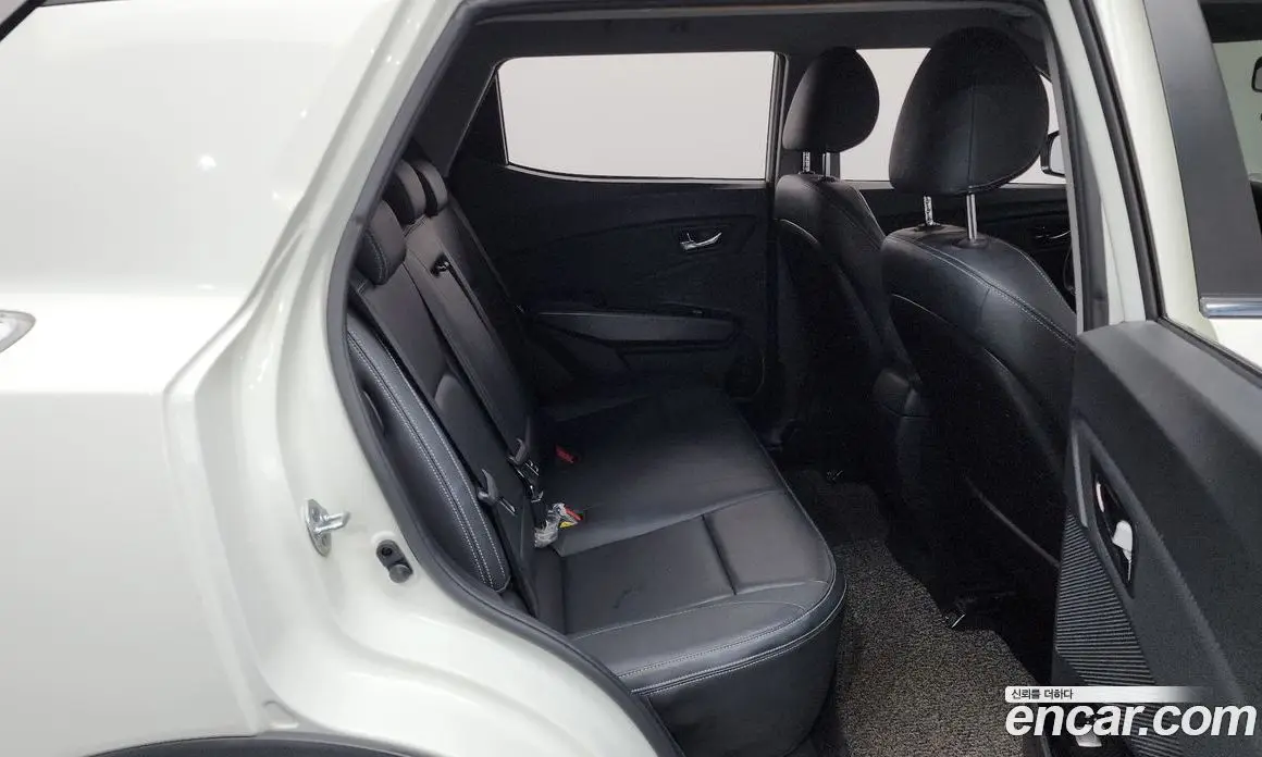 SsangYong TIBOLI 2017 1.6 автомат (гидро), фото 17