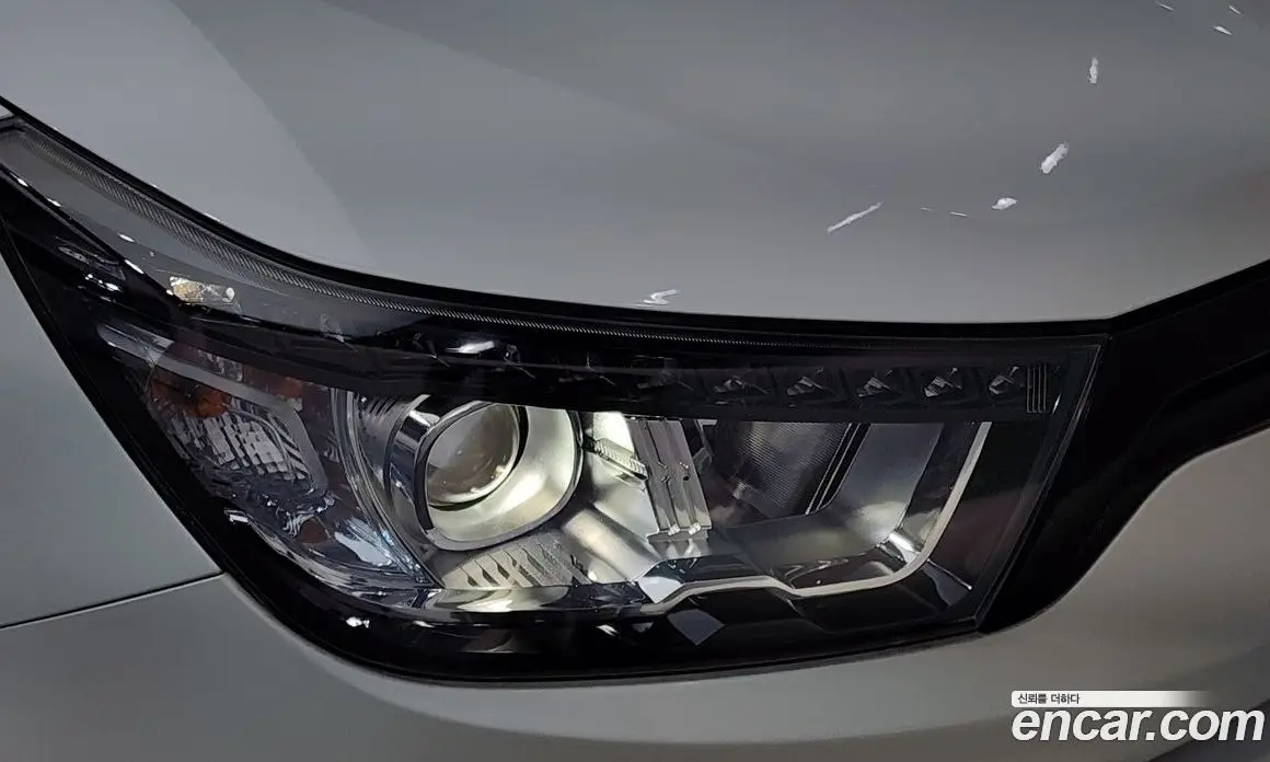 SsangYong TIBOLI 2017 1.6 автомат (гидро), фото 8