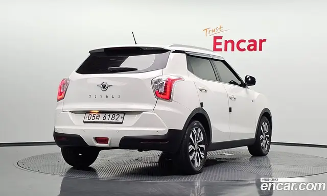 SsangYong TIBOLI 2018 1.6 автомат (гидро), миниатюра 1