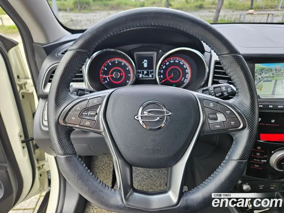 SsangYong TIBOLI 2019 1.6 автомат (гидро), фото 14