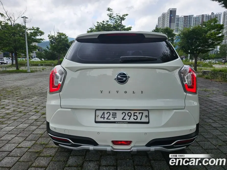 SsangYong TIBOLI 2019 1.6 автомат (гидро), фото 6