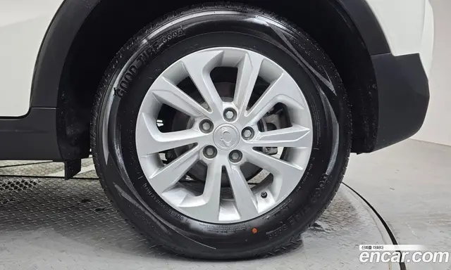 SsangYong TIBOLI 2020 1.5 автомат (гидро), миниатюра 7