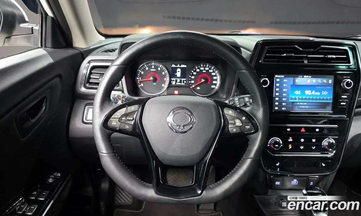 SsangYong TIBOLI 2020 1.5 автомат (гидро), фото 13