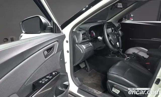 SsangYong TIBOLI 2020 1.5 автомат (гидро), миниатюра 10