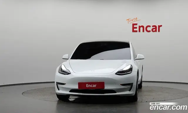 Tesla Model 3 2020 0.1 автомат (гидро), миниатюра 3