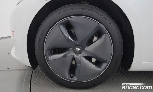 Tesla Model 3 2020 0.1 автомат (гидро), миниатюра 5