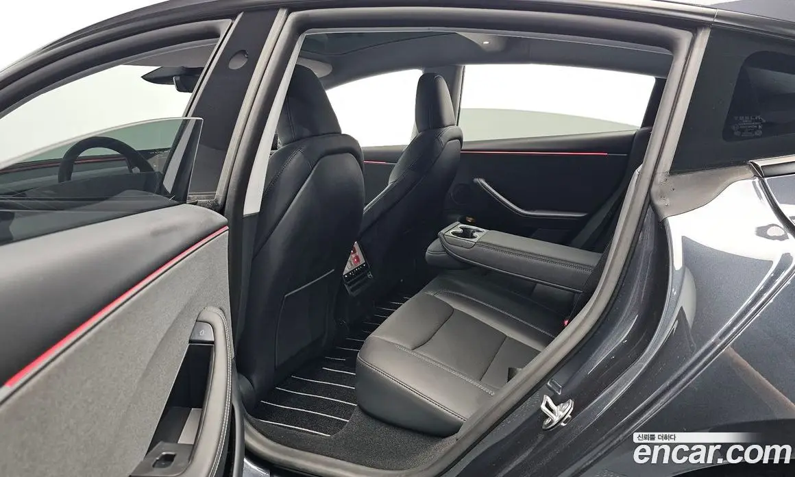 Tesla Model 3 2025 0.2 автомат (гидро), фото 15