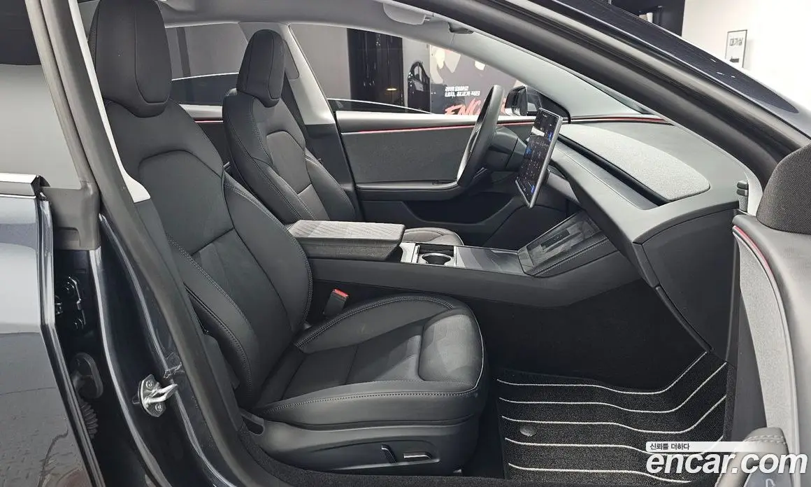 Tesla Model 3 2025 0.2 автомат (гидро), фото 17