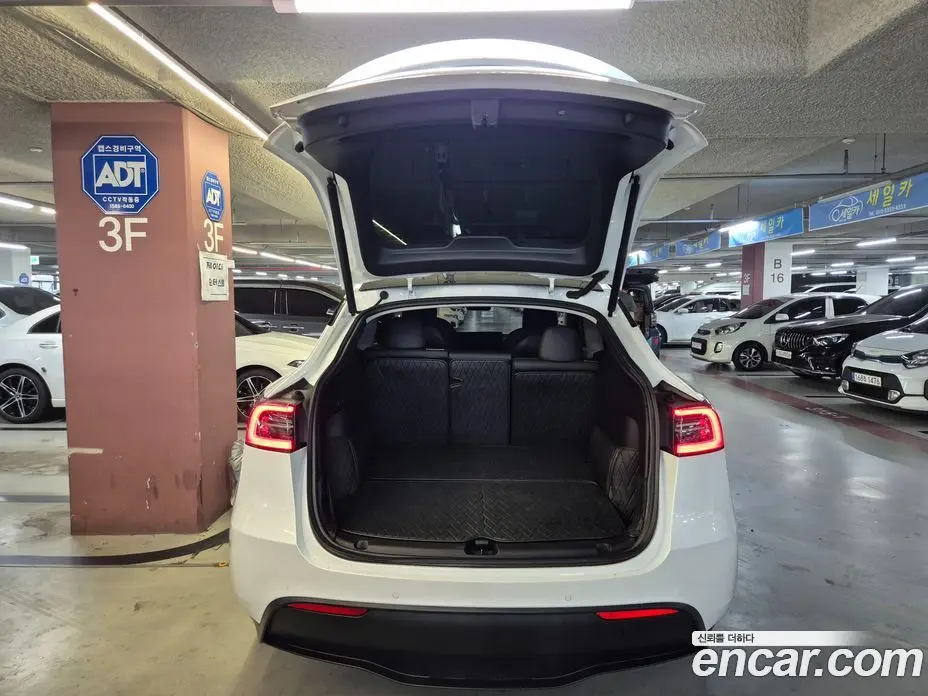 Tesla Model Y 2021 0.2 автомат (гидро), фото 16