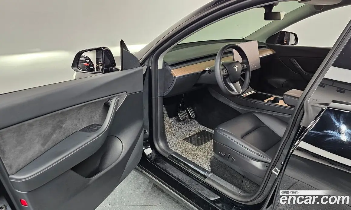Tesla Model Y 2022 0.2 автомат (гидро), фото 13