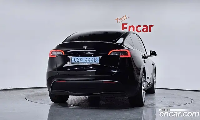 Tesla Model Y 2022 0.2 автомат (гидро), миниатюра 4