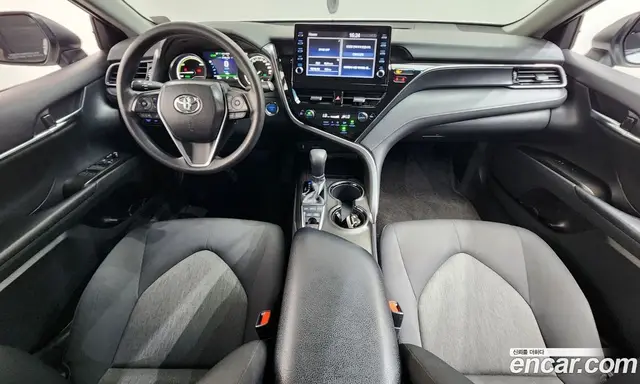 Toyota Camry 2023 2.5 автомат (гидро), миниатюра 10