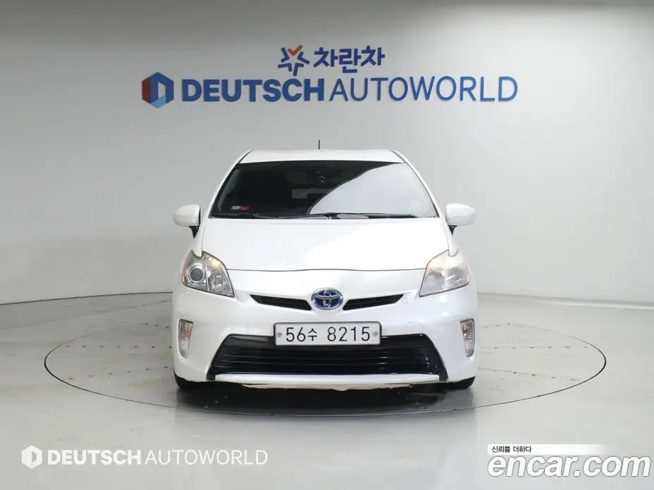 Toyota Prius 2012 1.8 автомат (гидро), фото 3