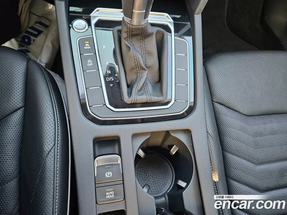 Volkswagen Arteon 2019 2.0 автомат (гидро), фото 19