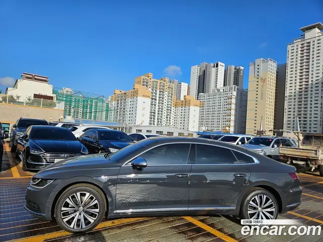 Volkswagen Arteon 2019 2.0 автомат (гидро), миниатюра 7