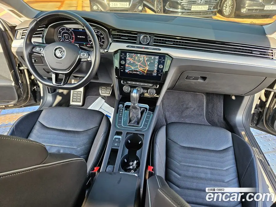 Volkswagen Arteon 2019 2.0 автомат (гидро), фото 10