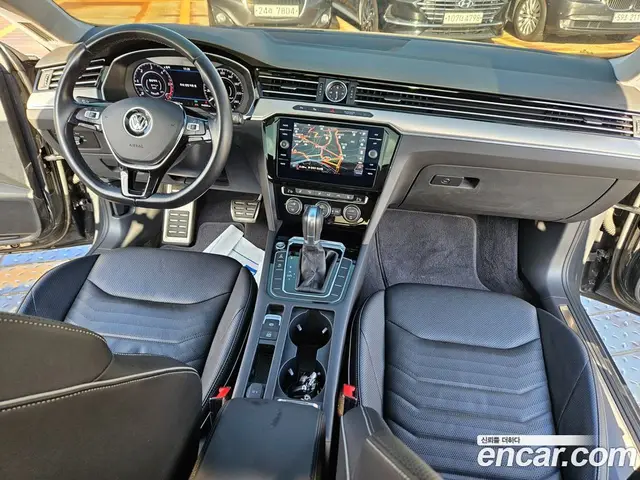 Volkswagen Arteon 2019 2.0 автомат (гидро), миниатюра 10