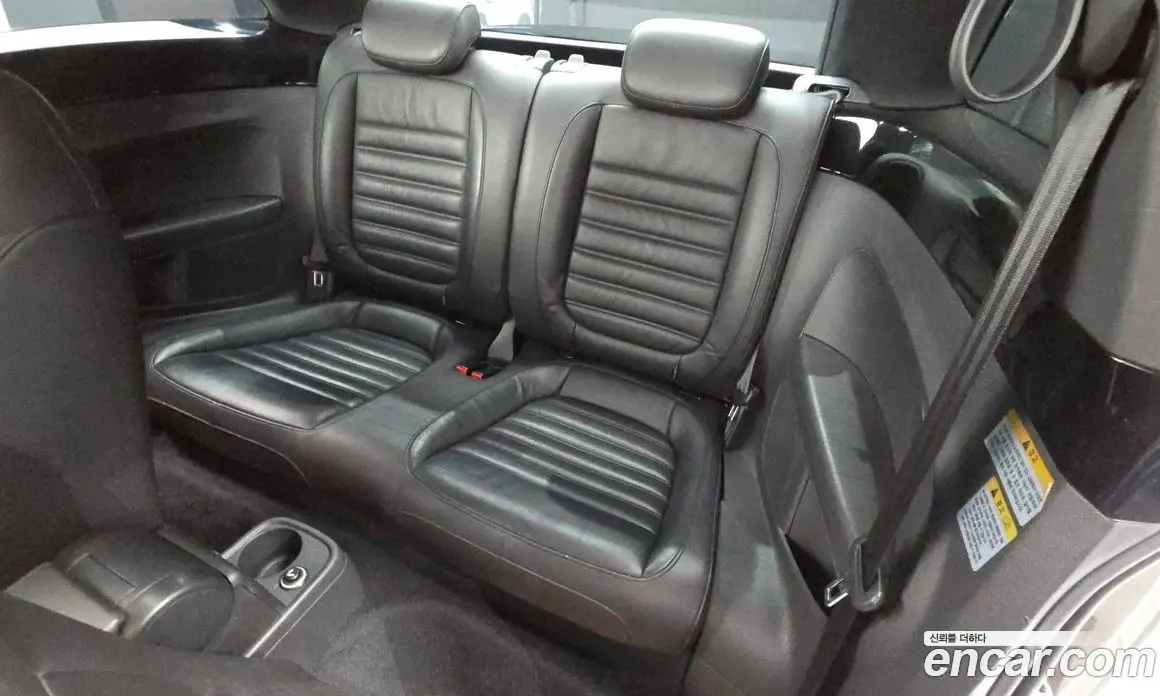 Volkswagen Beatle 2014 2.0 автомат (гидро), фото 17