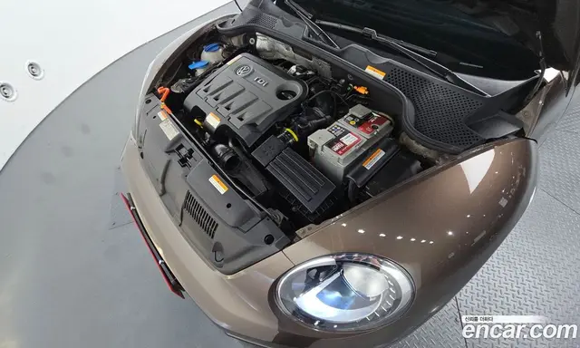 Volkswagen Beatle 2014 2.0 автомат (гидро), миниатюра 6