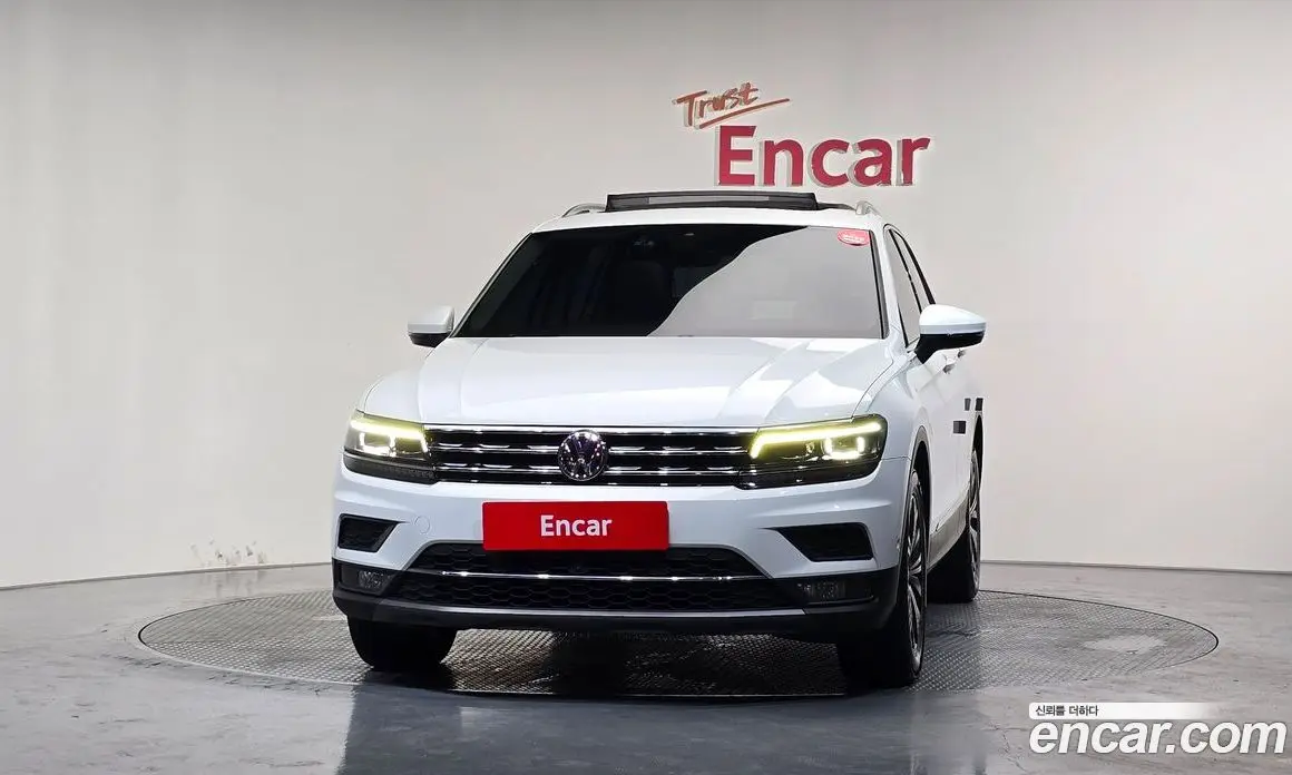 Volkswagen Tiguan 2019 2.0 автомат (гидро), фото 3