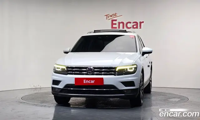 Volkswagen Tiguan 2019 2.0 автомат (гидро), миниатюра 3