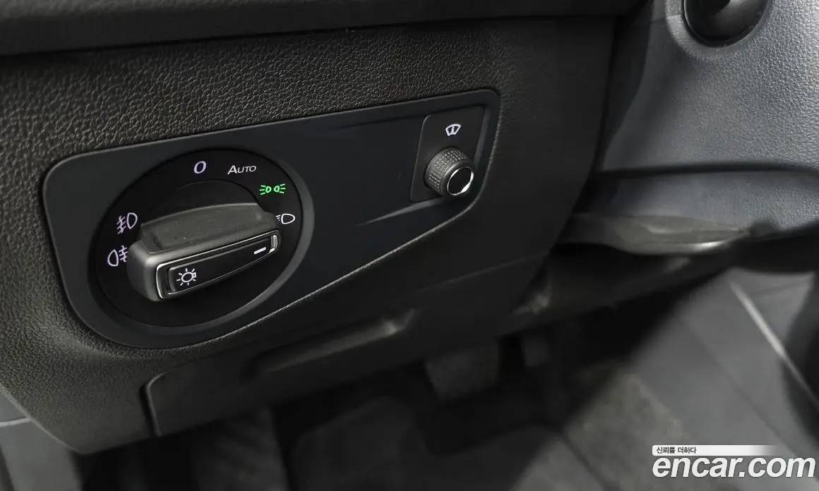 Volkswagen Tiguan 2019 2.0 автомат (гидро), фото 26