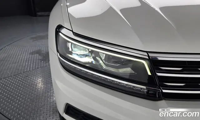 Volkswagen Tiguan 2019 2.0 автомат (гидро), миниатюра 8