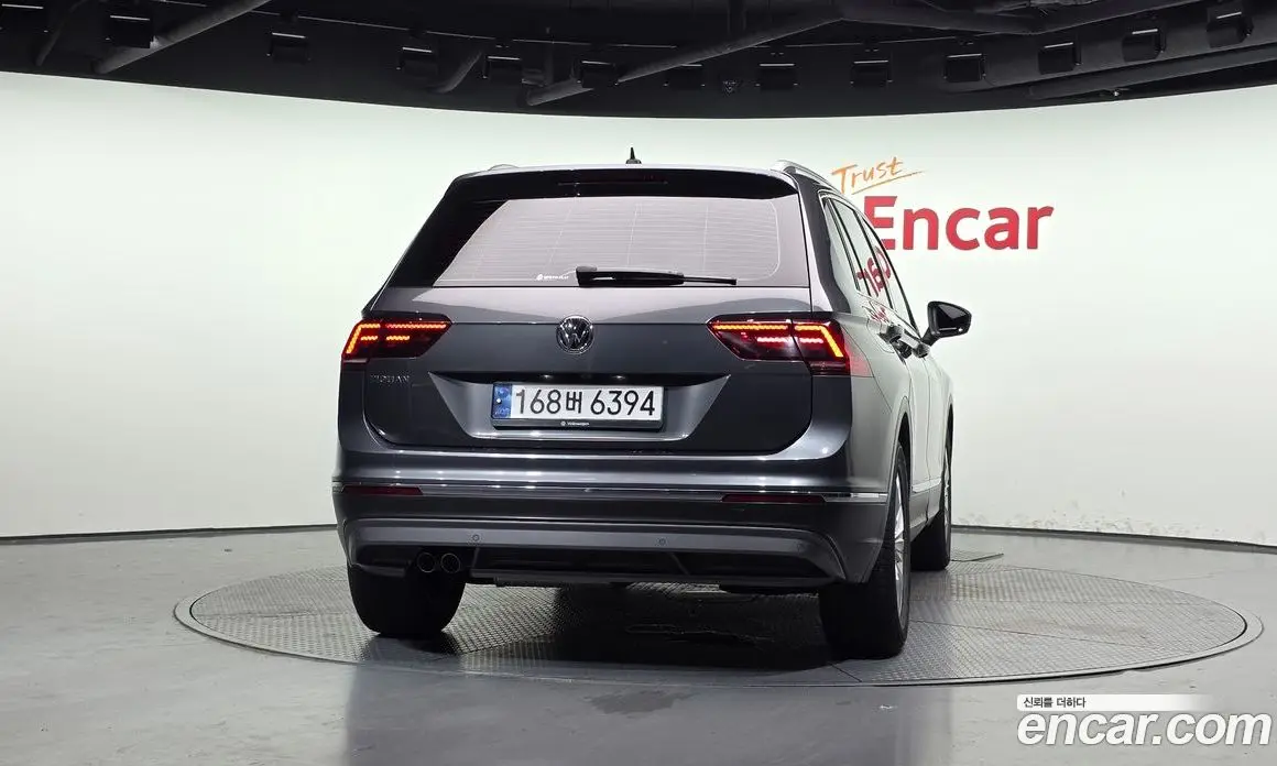 Volkswagen Tiguan 2020 2.0 автомат (гидро), фото 4