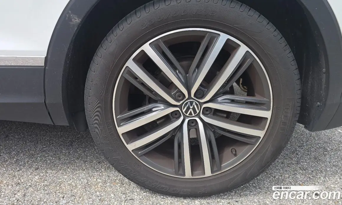 Volkswagen Tiguan 2024 2.0 автомат (гидро), фото 14