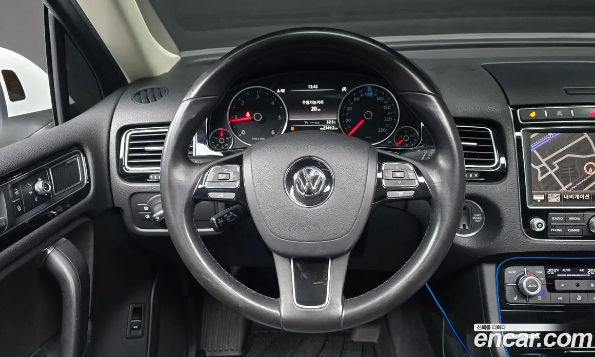 Volkswagen Touareg 2016 3.0 автомат (гидро), фото 18