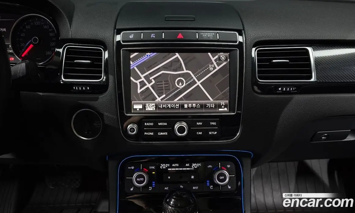 Volkswagen Touareg 2016 3.0 автомат (гидро), фото 20