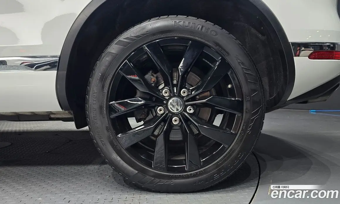 Volkswagen Touareg 2016 3.0 автомат (гидро), фото 6
