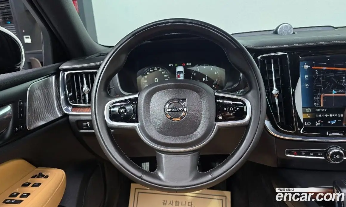 Volvo V60 2020 2.0 автомат (гидро), фото 7