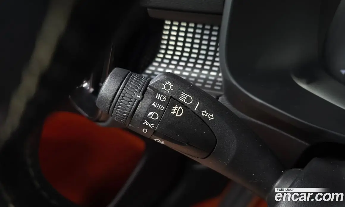 Volvo XC40 2021 2.0 автомат (гидро), фото 27