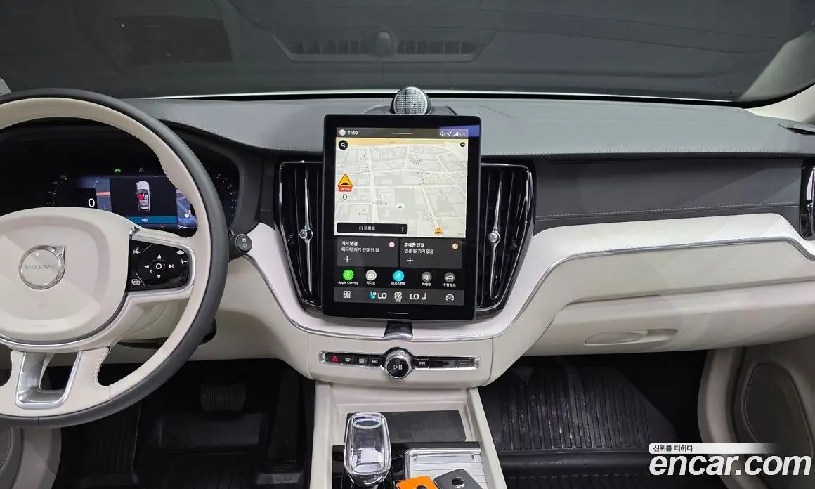 Volvo XC60 2025 2.0 автомат (гидро), фото 24