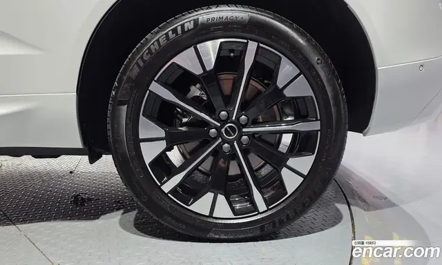 Volvo XC60 2025 2.0 автомат (гидро), миниатюра 7