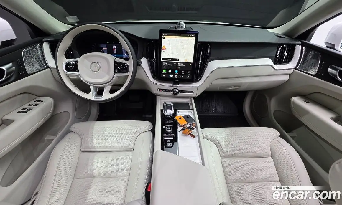 Volvo XC60 2025 2.0 автомат (гидро), фото 10