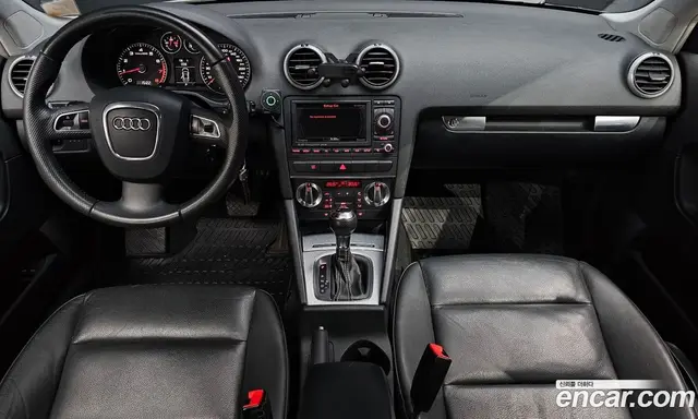Audi A3 2010 2.0 автомат (гидро), миниатюра 7