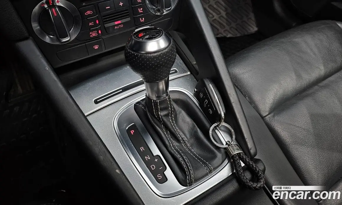 Audi A3 2010 2.0 автомат (гидро), фото 9