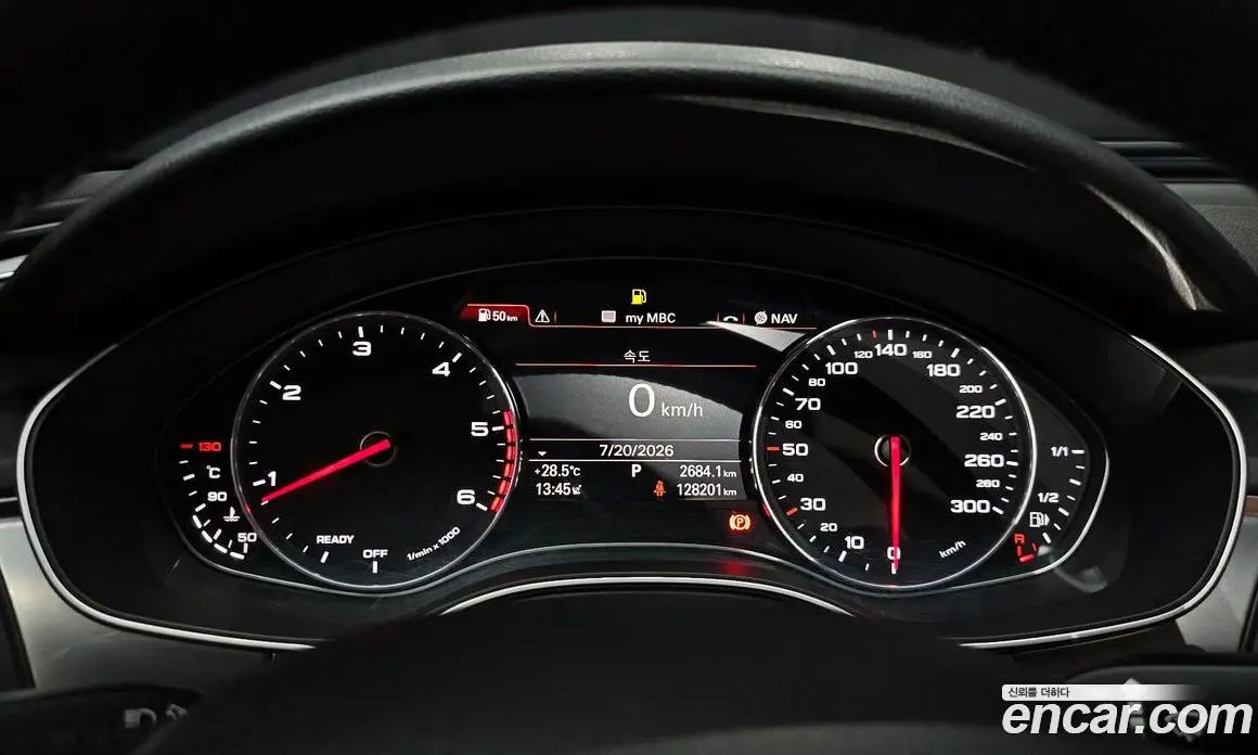 Audi A6 2018 2.0 автомат (гидро), фото 8