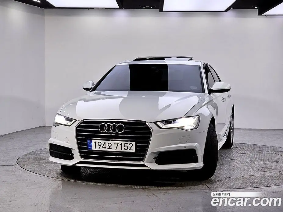 Audi A6 2018 2.0 автомат (гидро), фото 3