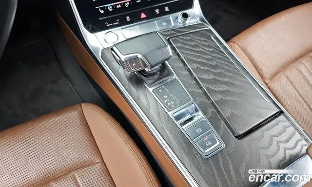 Audi A6 2020 2.0 автомат (гидро), миниатюра 9