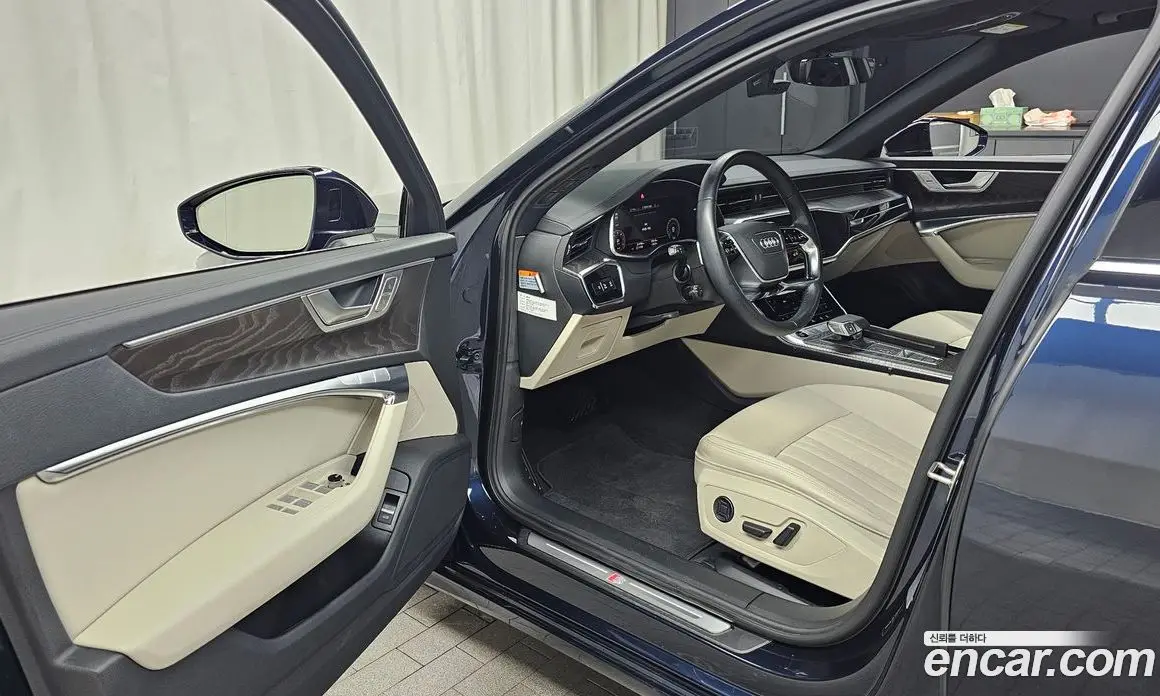 Audi A6 2022 2.0 автомат (гидро), фото 12