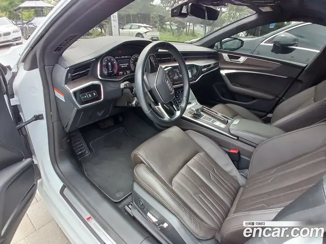 Audi A7 2023 3.0 автомат (гидро), миниатюра 12
