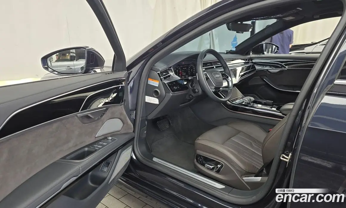Audi A8 2021 3.0 автомат (гидро), фото 13