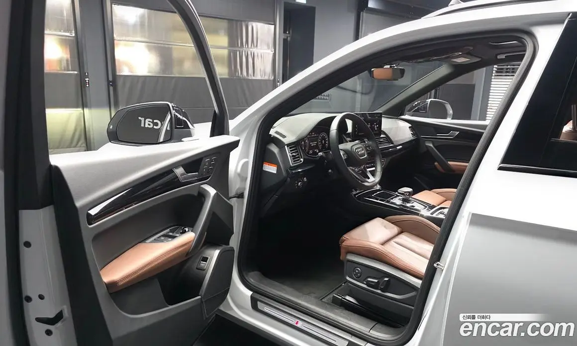 Audi Q5 2024 2.0 автомат (гидро), фото 13